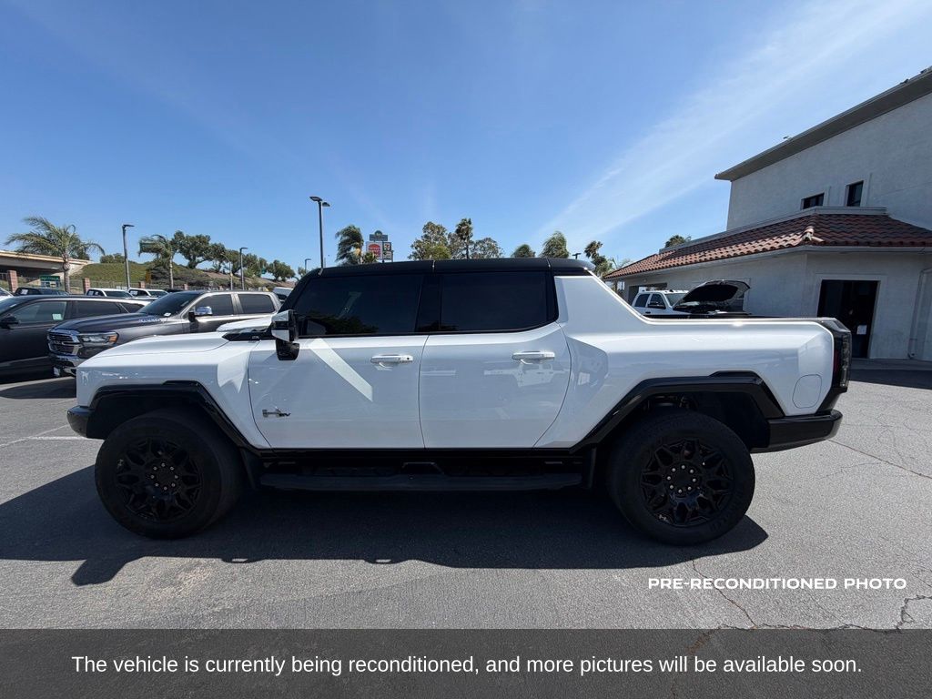 Used 2025 GMC HUMMER EV 2X with VIN 1GT10BDD0SU100351 for sale in Norco, CA