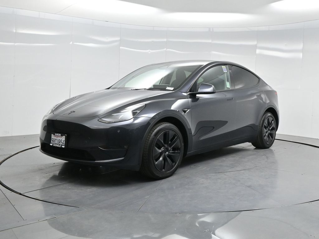 Used 2025 Tesla Model Y Long Range with VIN 7SAYGDEE6SF250781 for sale in Norco, CA