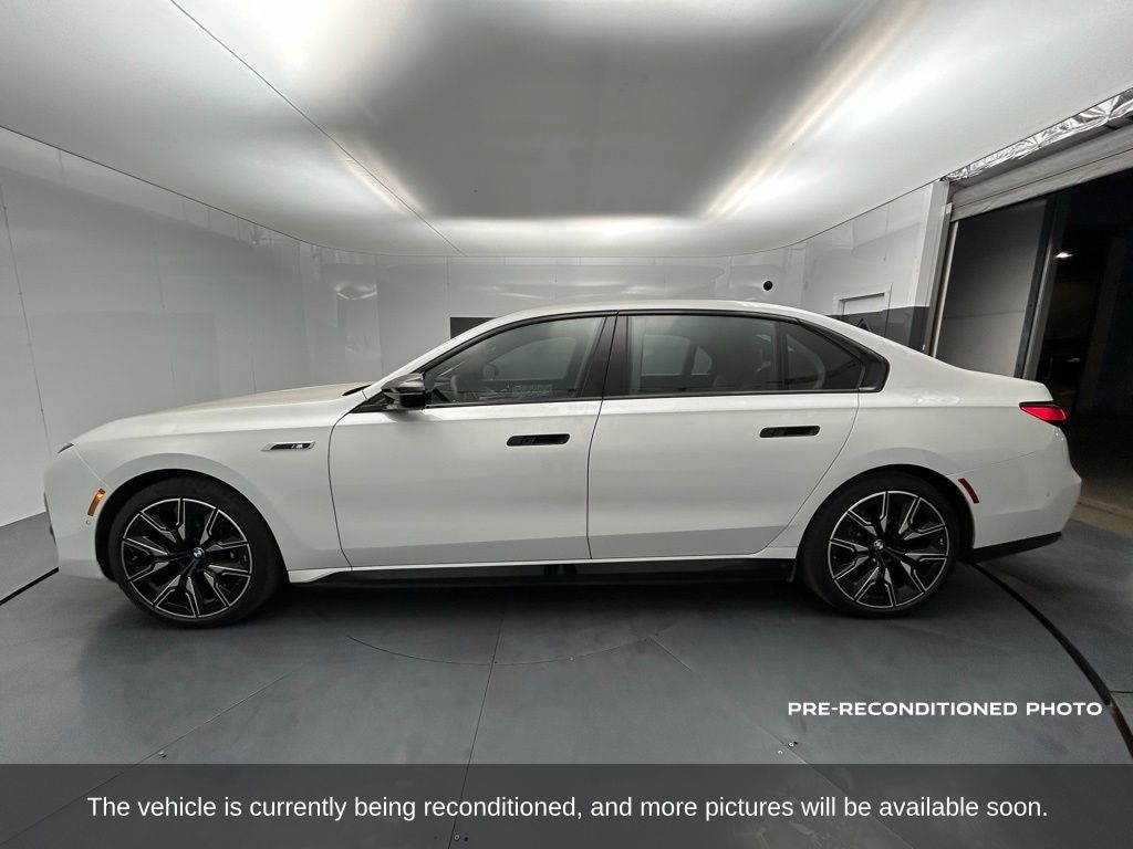 Used 2025 BMW i7 M70 Sedan