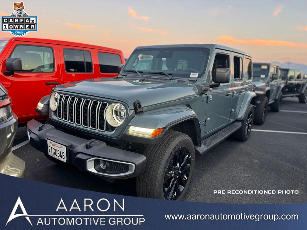 2025 Jeep Wrangler 4xe's photo