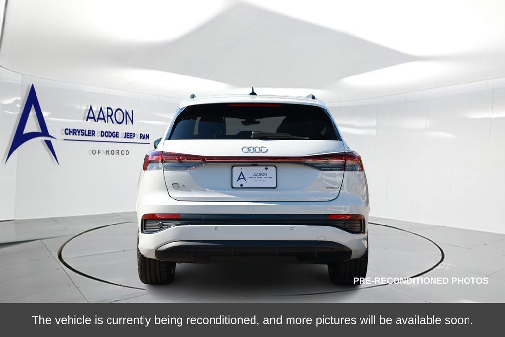 2024 Audi Q4 e-tron 55 Premium photo 2