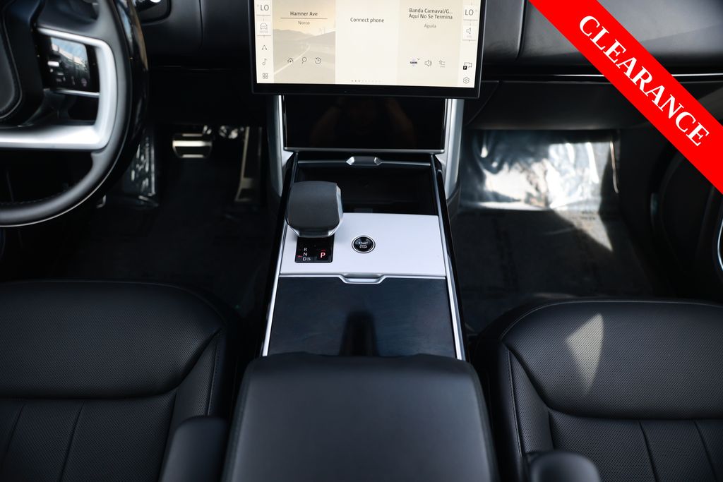 2025 Land Rover Range Rover SE - Photo 28