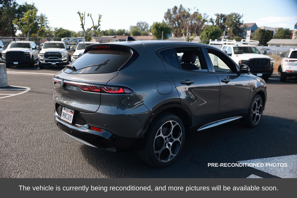 2024 Alfa Romeo Tonale Ti photo 4