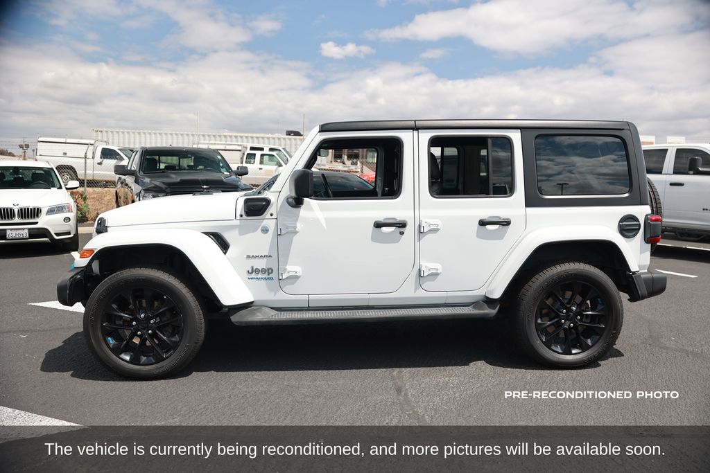 2022 Jeep Wrangler Unlimited 4xe Sahara photo 2
