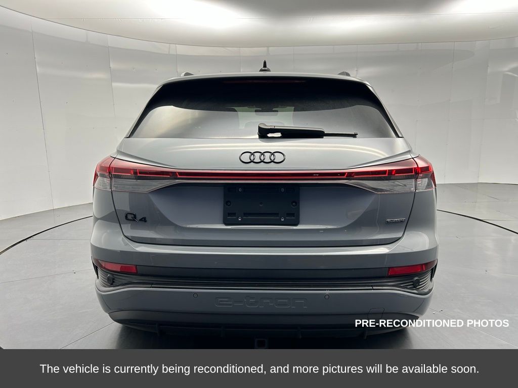 2024 Audi Q4 E-tron 55 Premium photo 4