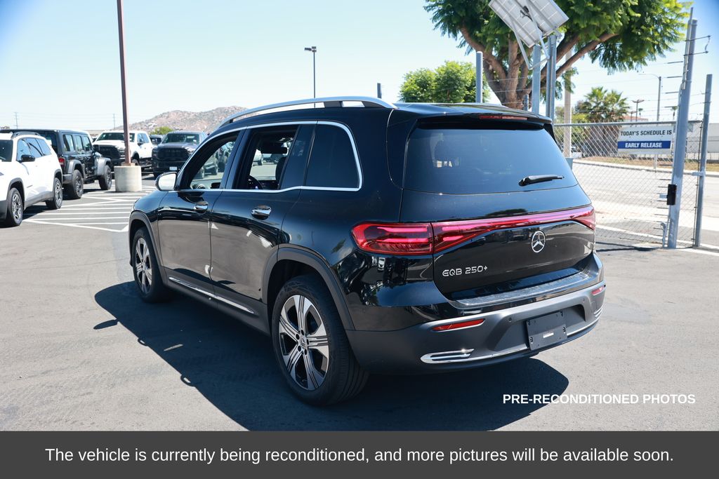 2024 Mercedes-Benz EQB 250+ photo 2