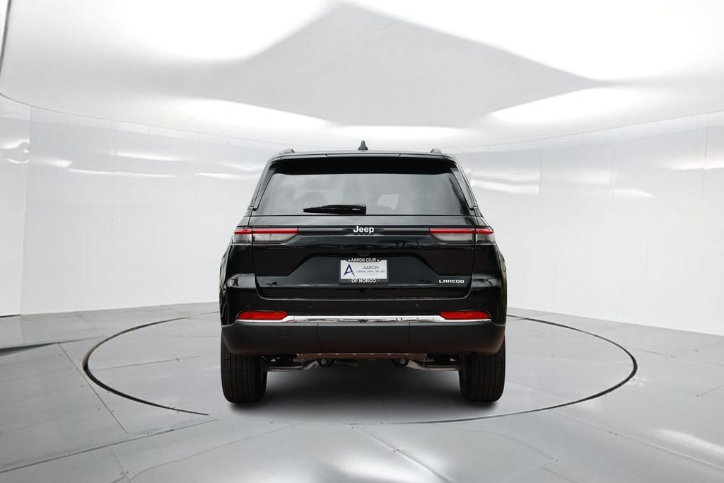 New 2025 Jeep Grand Cherokee Laredo Sport Utility