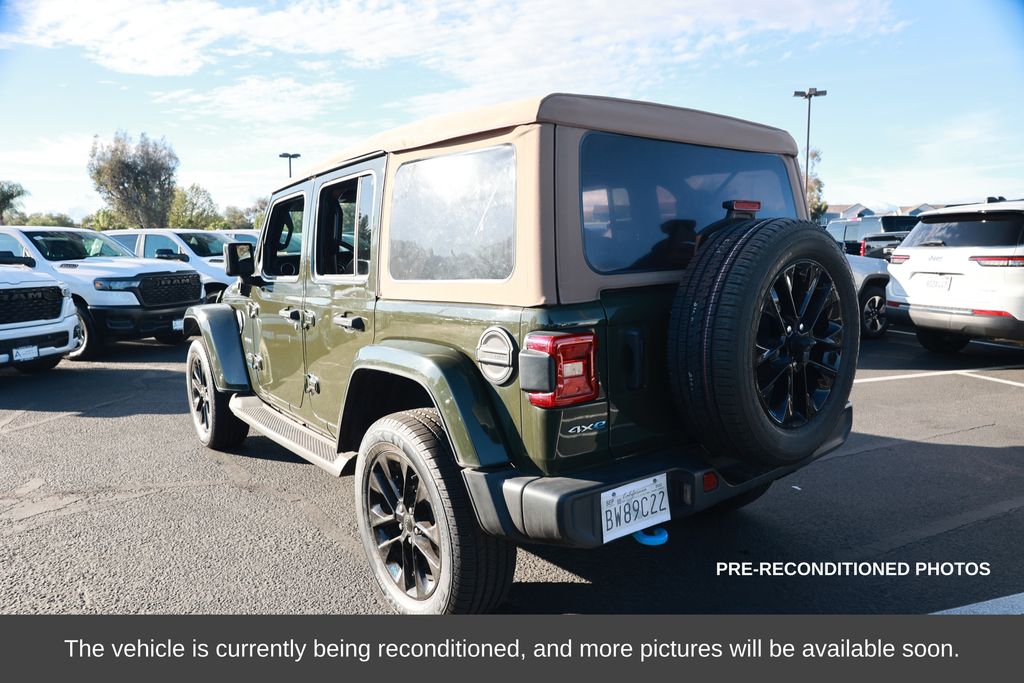 2022 Jeep Wrangler Unlimited 4xe Sahara photo 2