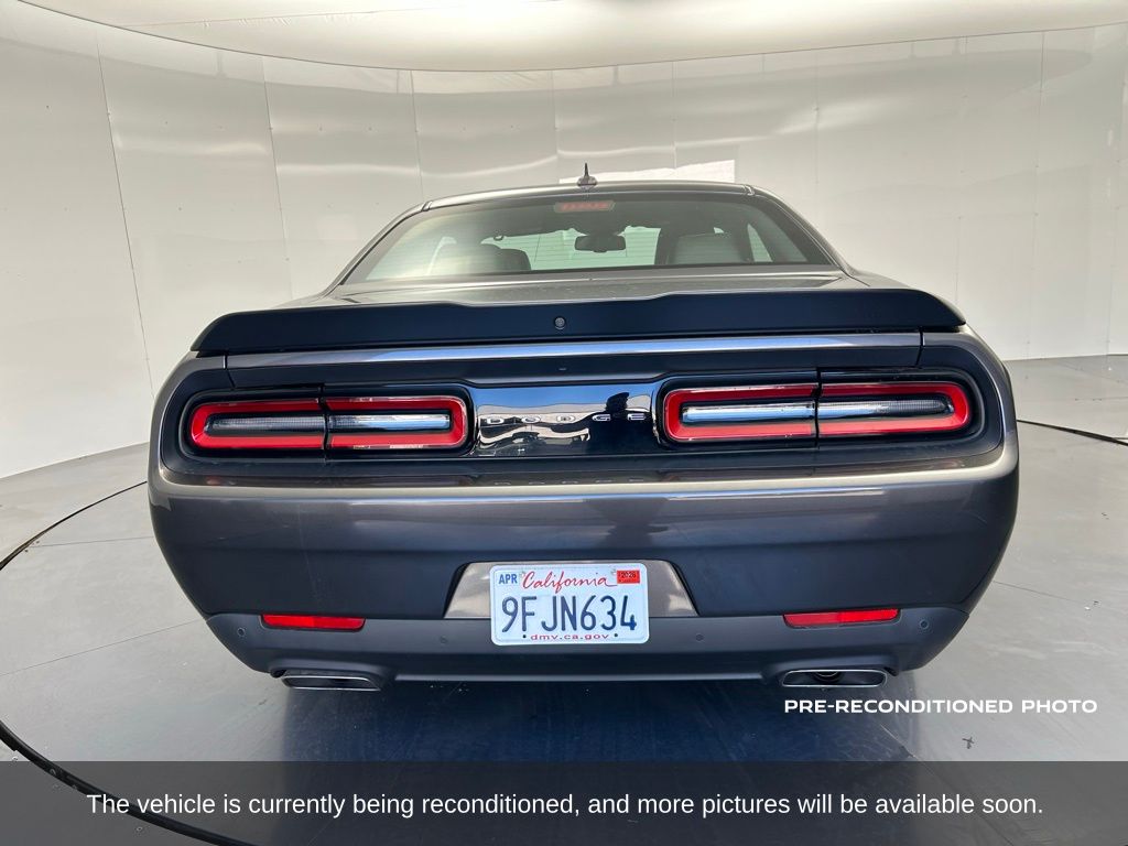 2023 Dodge Challenger R/T Plus photo 4