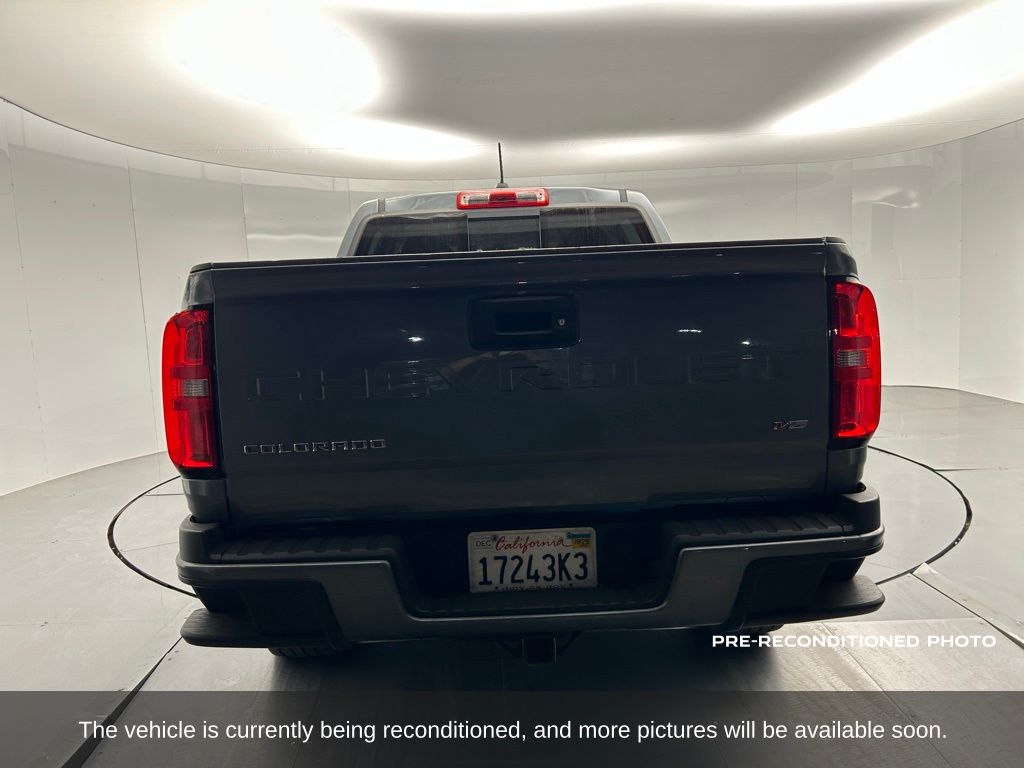 2022 Chevrolet Colorado LT photo 3