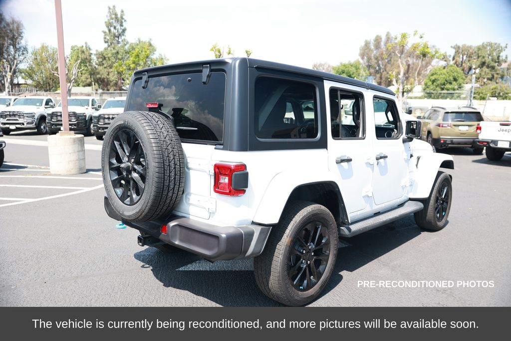 2022 Jeep Wrangler Unlimited 4xe Sahara photo 4