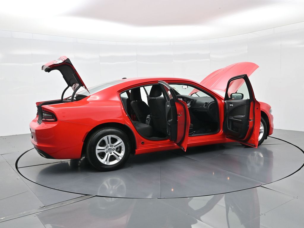 2022 Dodge Charger SXT photo 4
