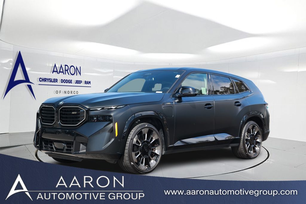 2024 BMW XM -'s photo