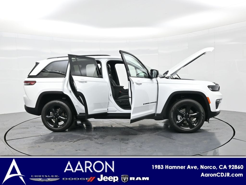 New 2025 Jeep Grand Cherokee Limited Sport Utility