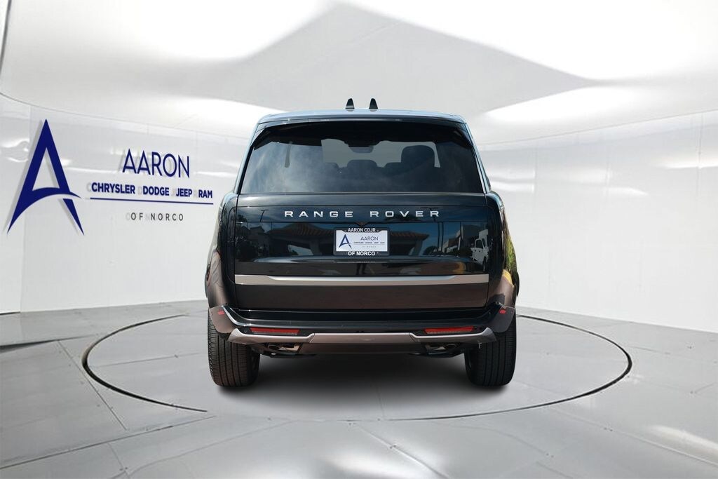 Used 2025 Land Rover Range Rover P530 SE 7 Seat SUV