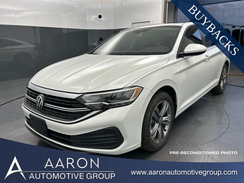 2023 Volkswagen Jetta SE's photo