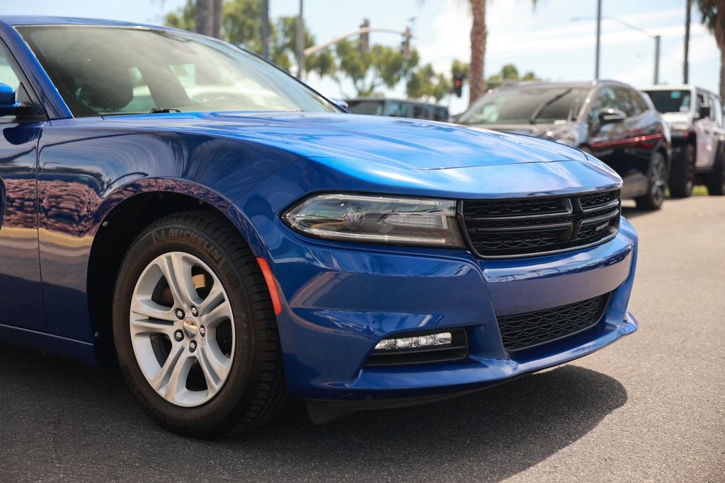 2020 Dodge Charger SXT photo 6