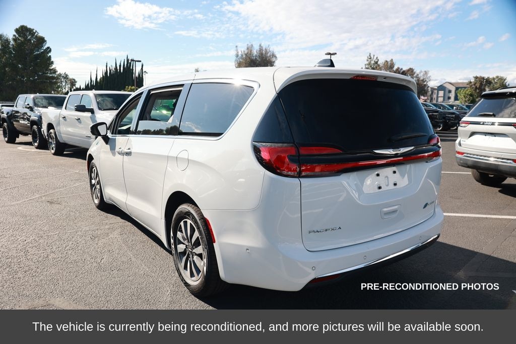 Used 2023 Chrysler Pacifica Plug-In Hybrid Touring L Van Passenger Van