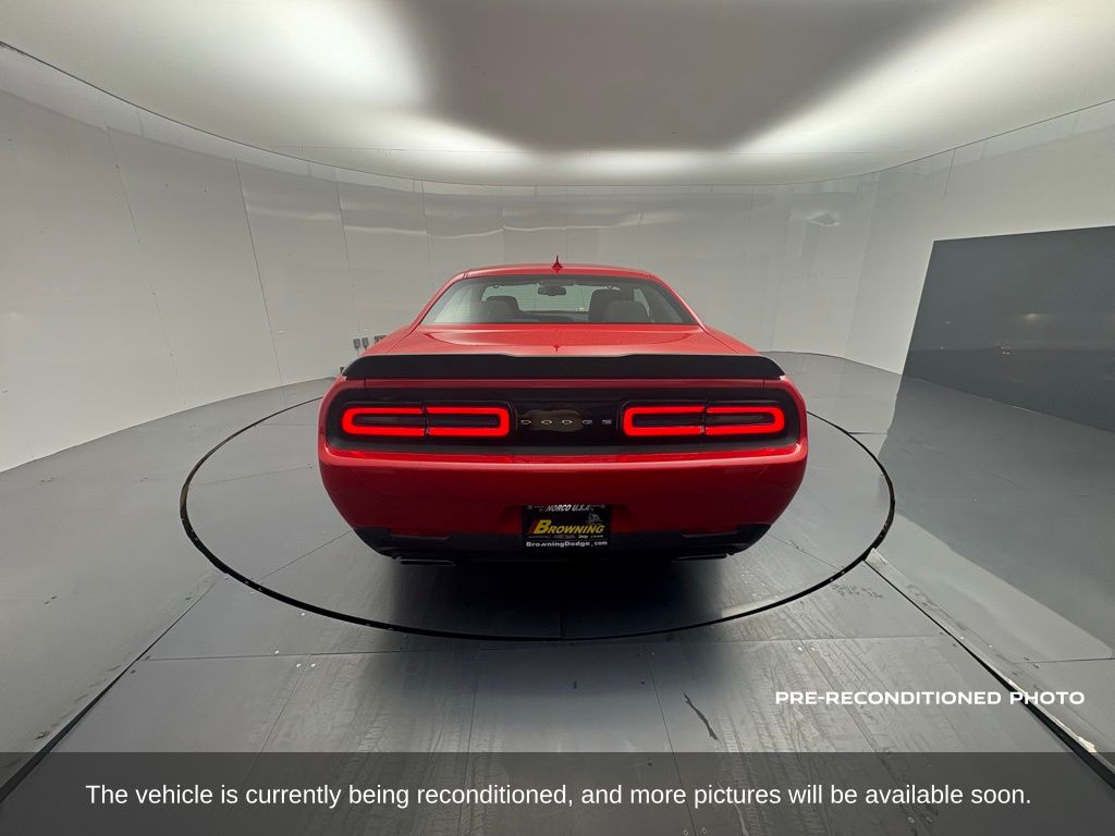 2015 Dodge Challenger R/T Scat Pack photo 4