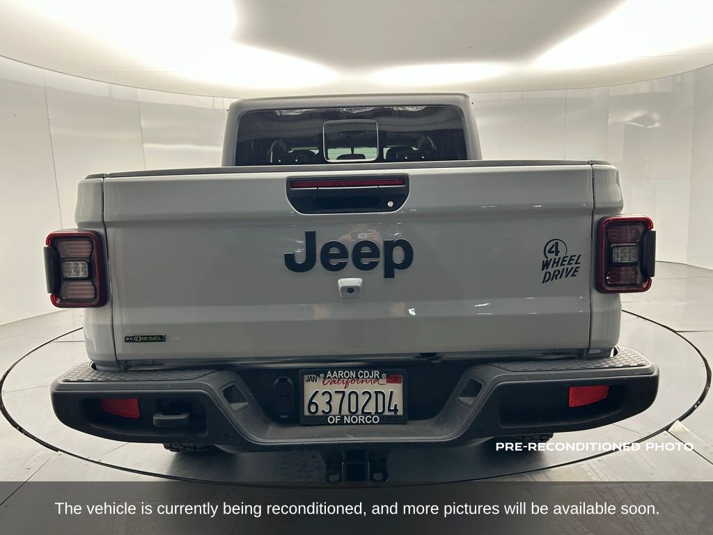 2023 Jeep Gladiator Sport photo 4