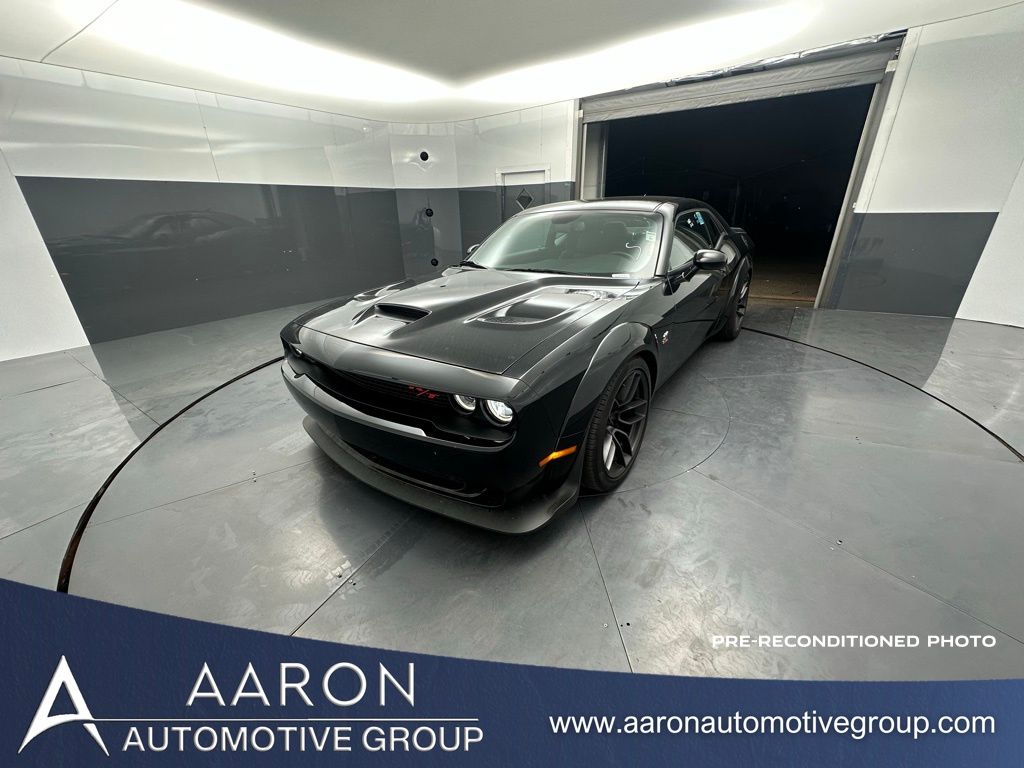 2019 Dodge Challenger R/T's photo