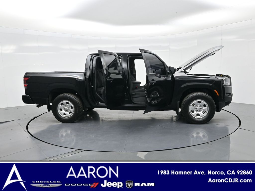 2022 Nissan Frontier S photo 3