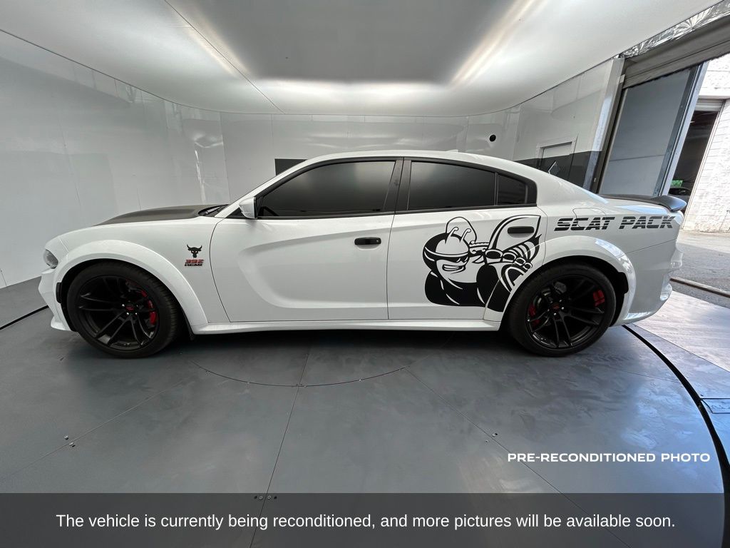 2020 Dodge Charger Scat Pack photo 2