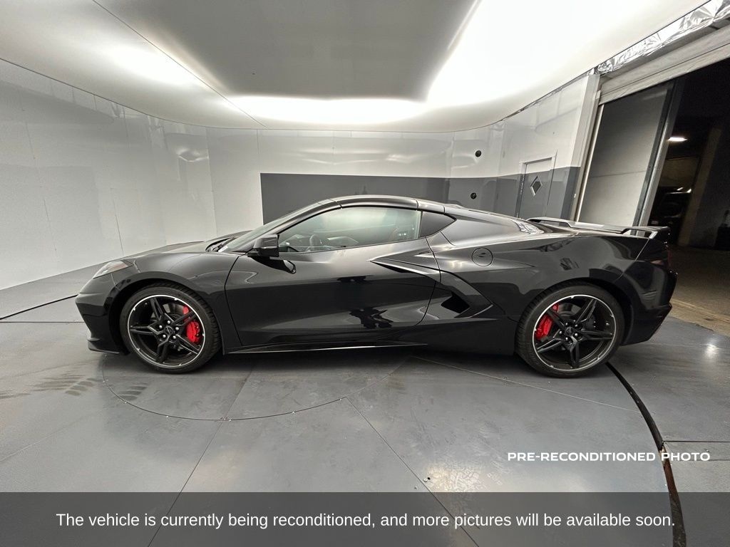 Used 2022 Chevrolet Corvette Stingray Stingray w/2LT Coupe