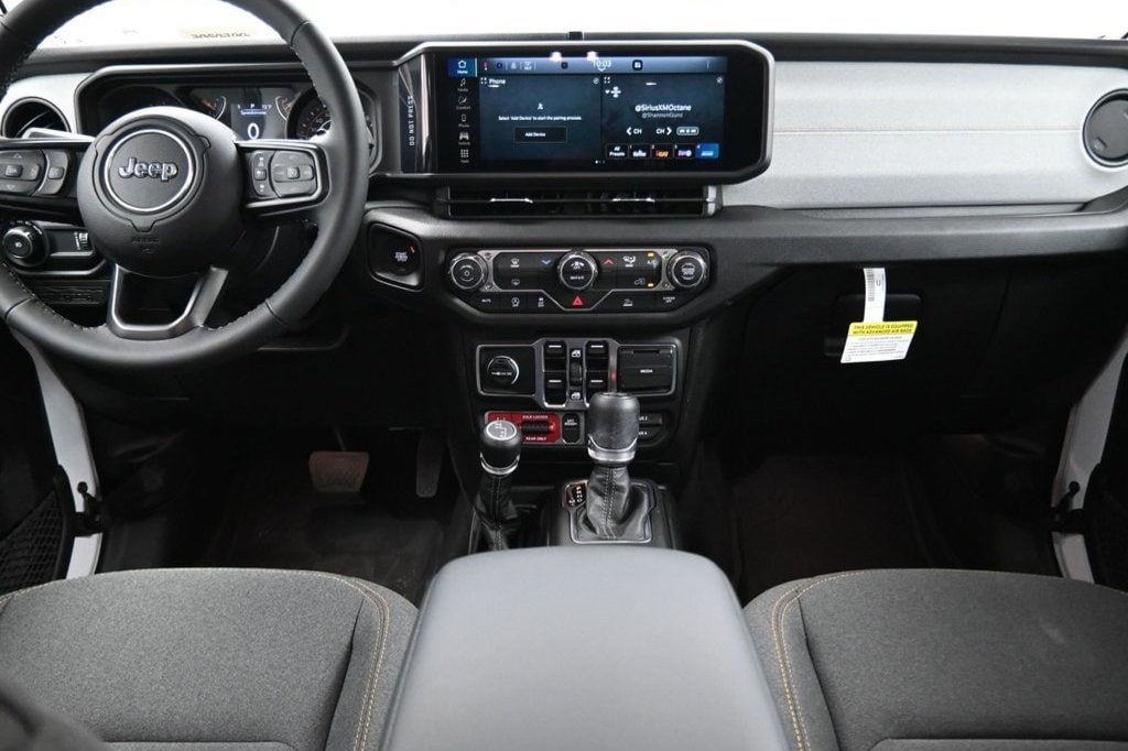 2025 Jeep Wrangler 4-Door Willys - Photo 42