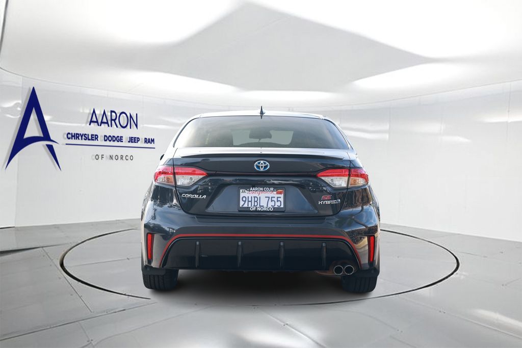 2023 Toyota Corolla Hybrid photo 2