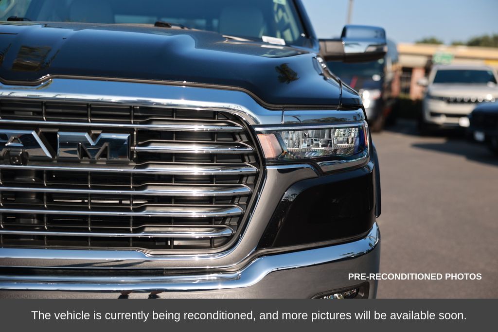 2025 Ram 1500 Laramie photo 4