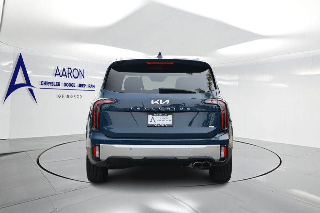 2024 Kia Telluride photo 2