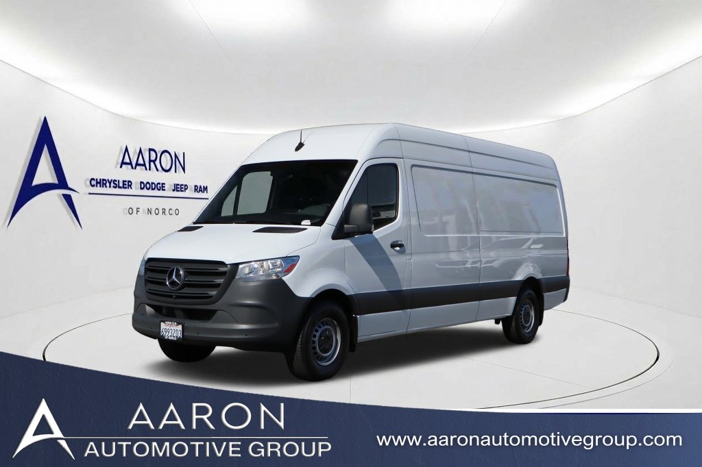2024 Mercedes-Benz Sprinter Cargo Van