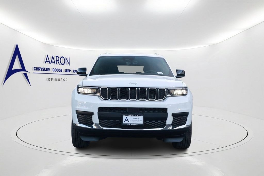 New 2026 Jeep Grand Cherokee L Laredo Sport Utility