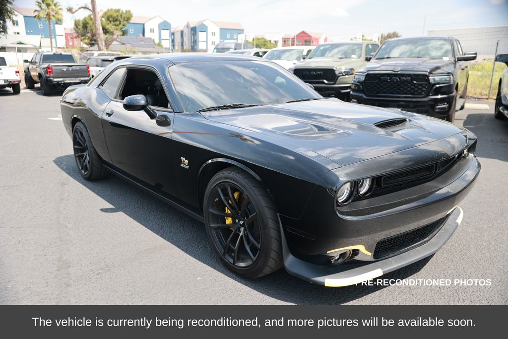2023 Dodge Challenger R/T Scat Pack photo 3