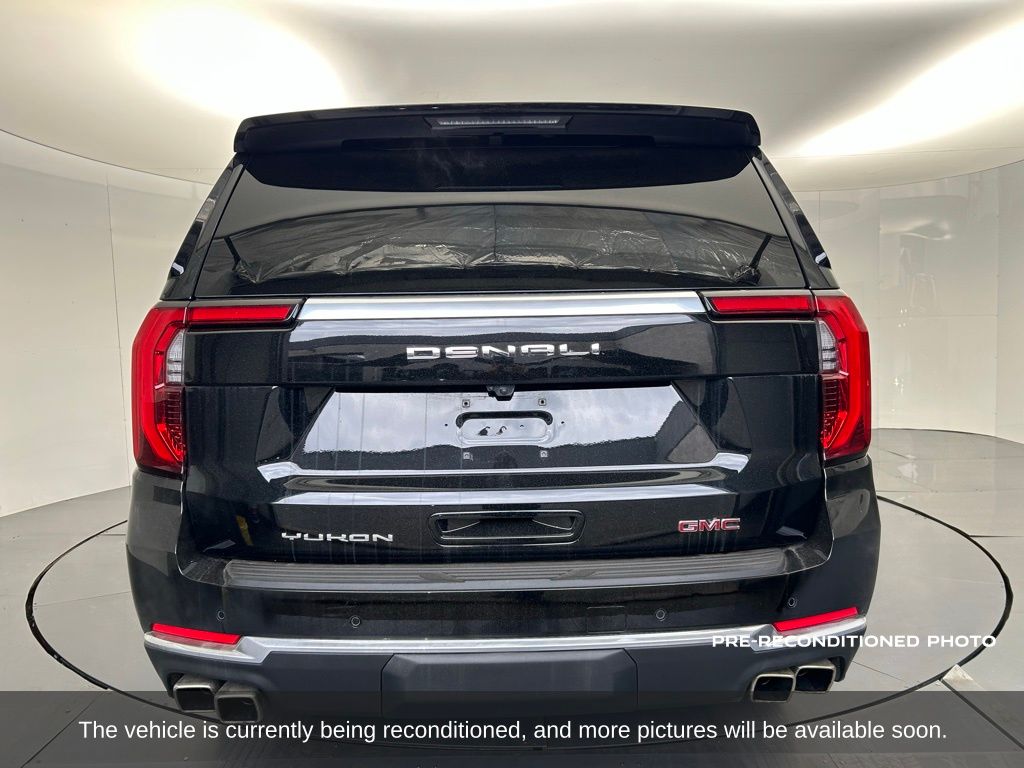 2025 Gmc Yukon Denali photo 3