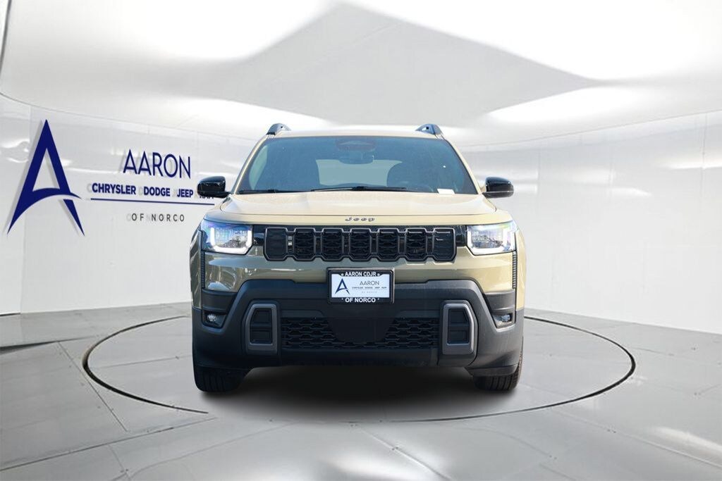 New 2026 Jeep Cherokee Laredo Sport Utility