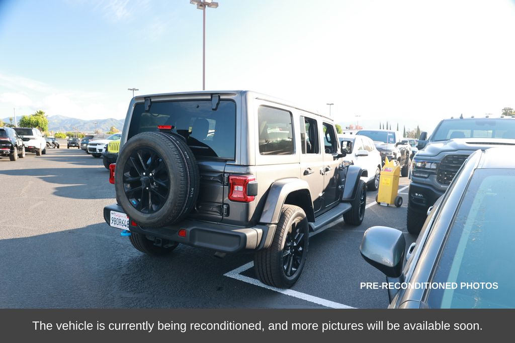 2022 Jeep Wrangler Unlimited 4xe Sahara photo 4