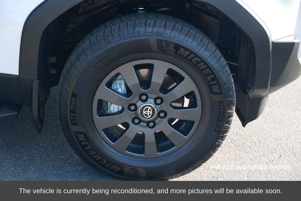 2025 Toyota Land Cruiser Base photo 3