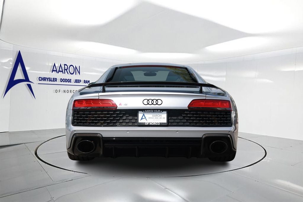 2021 Audi R8 5.2 V10 performance photo 2