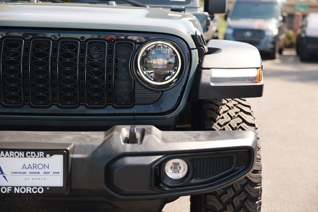 2025 Jeep Wrangler 4xe Sport photo 4