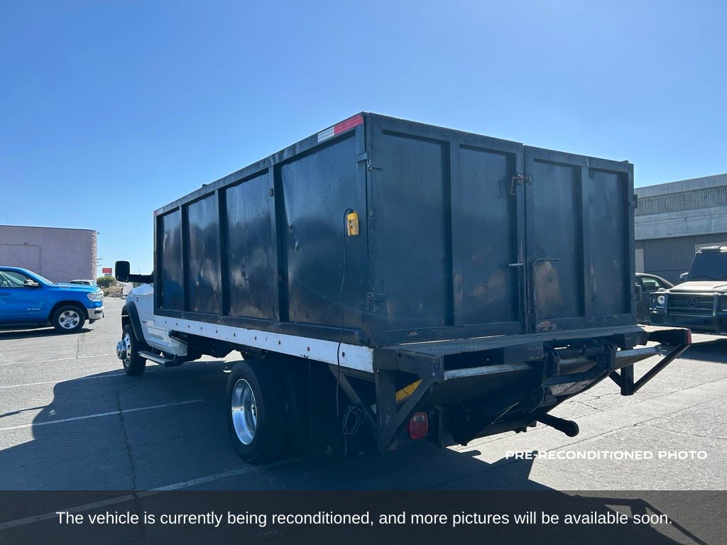 2022 Ram 5500 Tradesman SLT photo 3