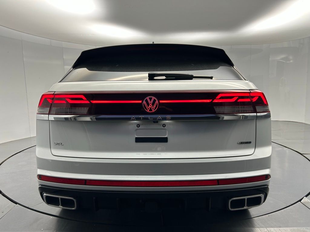2024 Volkswagen Atlas Cross Sport SEL Premium R-Line photo 3