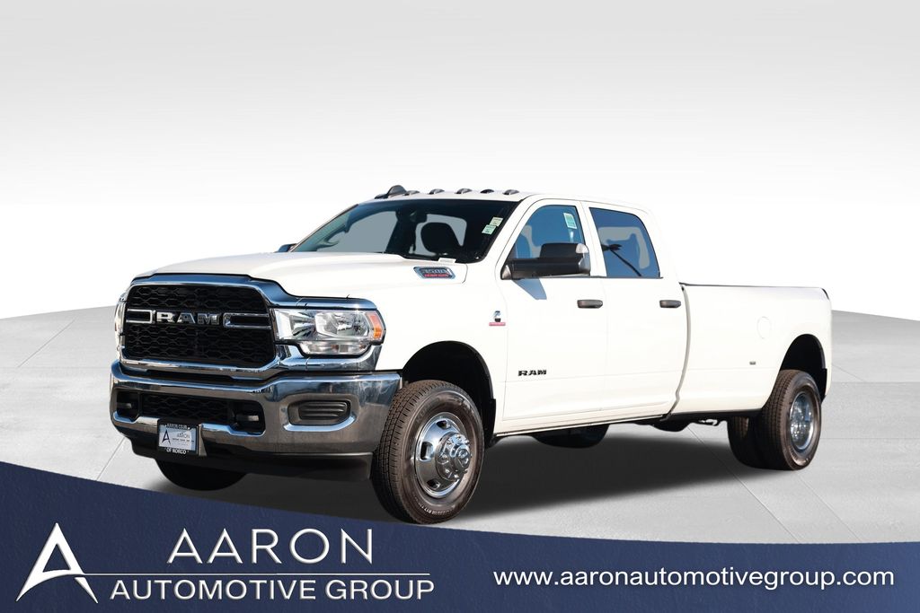 2022 RAM 3500 Tradesman 4X4 Crew Cab LWB's photo