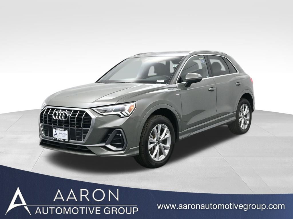 2025 Audi Q3 45 TFSI S Line Premium quattro's photo