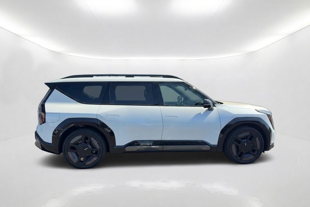 Used 2024 Kia EV9 GT-Line SUV