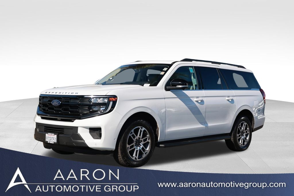 2025 Ford Expedition Active MAX 4x4's photo