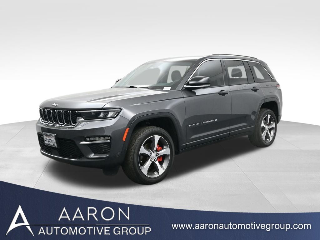 2023 Jeep Grand Cherokee Limited's photo