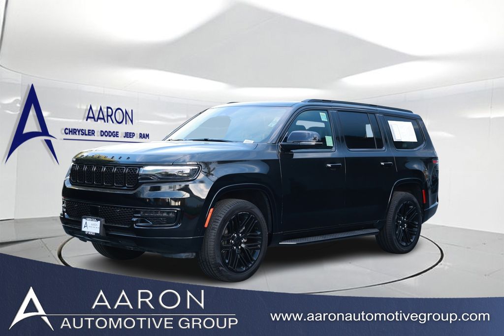2024 Jeep Wagoneer Series II Carbide's photo