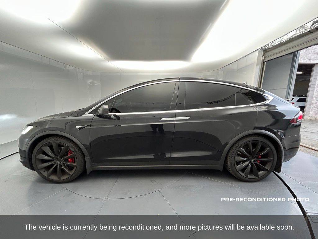 2018 Tesla Model X P100D photo 2